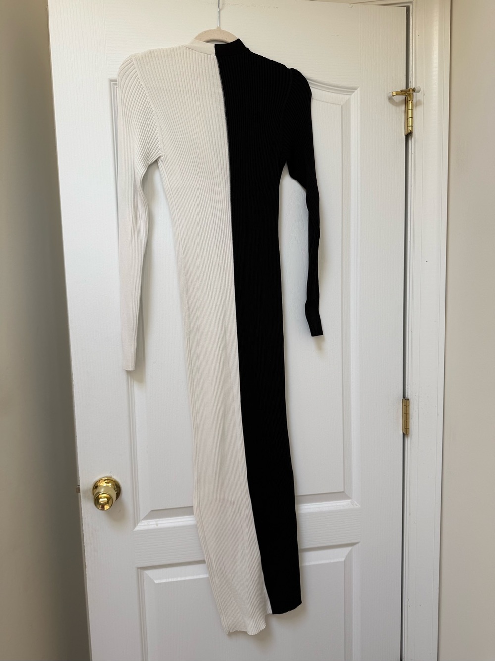 STAUD Shoko Colorblock Two-Tone Black and White Ribbed Button-Front Midi Dress - Picture 3 of 7